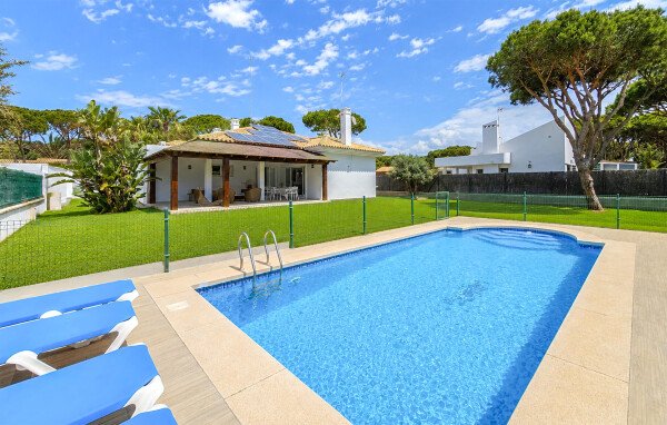 Ferienhaus 4 Schlafzimmer, mit Pool