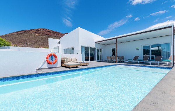 Ferienhaus 3 Schlafzimmer, mit Pool