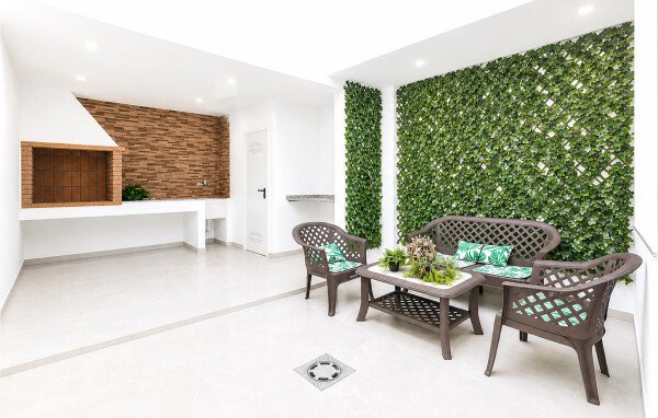 Casa 5 habitaciones, con aire acondicionado