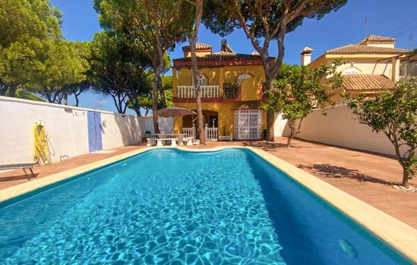 Casa 4 habitaciones, con piscina