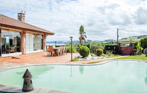 Casa 3 habitaciones, con vista al mar