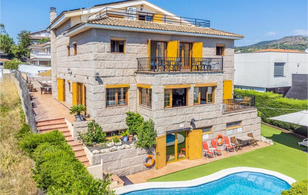Casa 6 habitaciones, con vista al mar