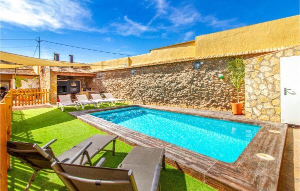 Casa 4 habitaciones, con piscina