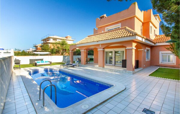 Casa 4 habitaciones, con vista al mar