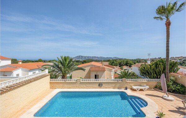 Apartment 2 bedrooms, with pool