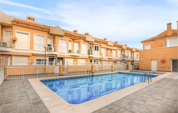 House 2 bedrooms, with sea view