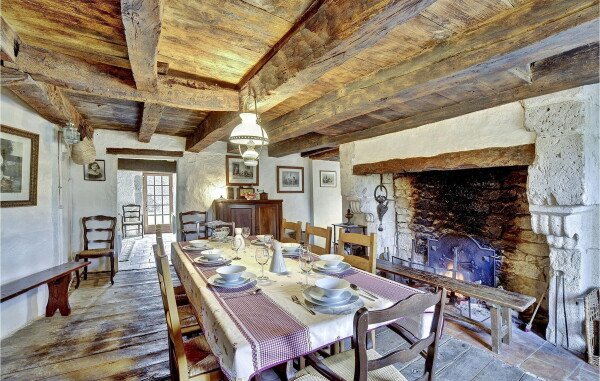 Casa 7 camere, con piscina