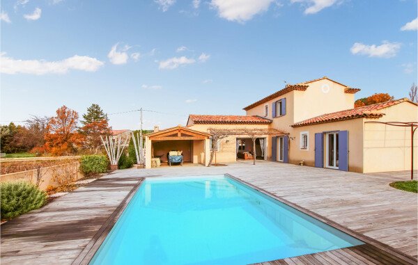 Ferienhaus 4 Schlafzimmer, mit Pool