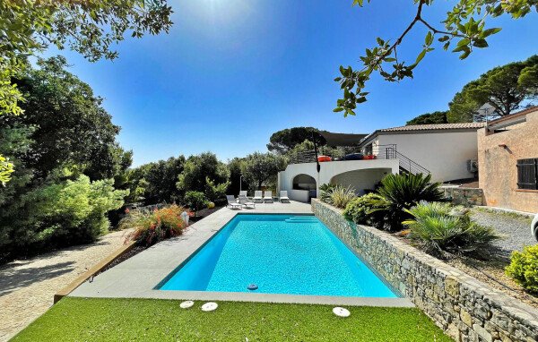 Maison moderne, 4 chambres, avec vue sur mer