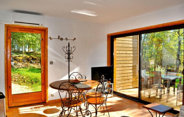 Maison en bois 1 chambre, avec piscine