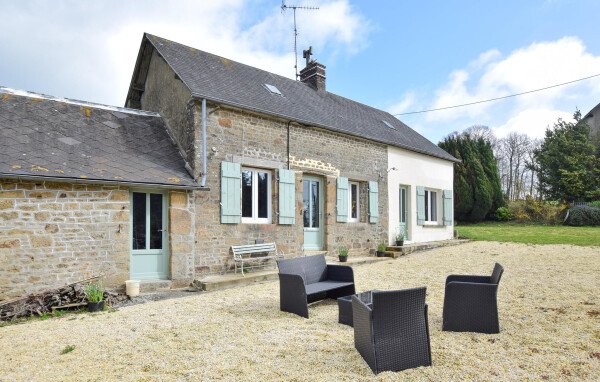 Maison en pierre moderne, 2 chambres, avec wifi