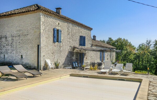Maison en pierre authentique, 4 chambres, avec piscine
