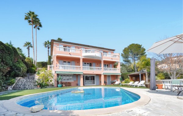 Maison de campagne moderne, 5 chambres, avec piscine