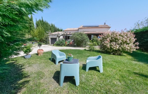 Maison de campagne confortable, 3 chambres, avec piscine