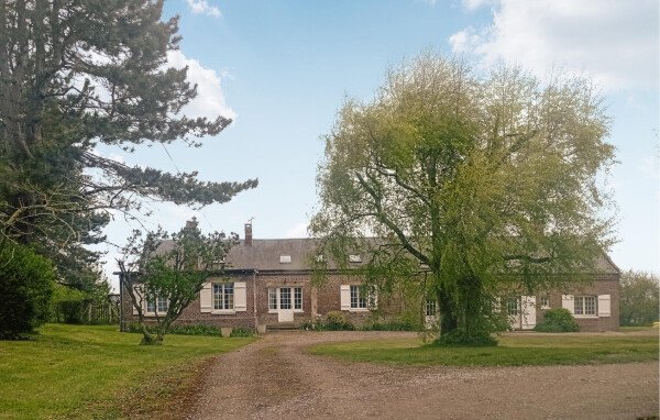 Maison de campagne moderne, 2 chambres, avec jardin