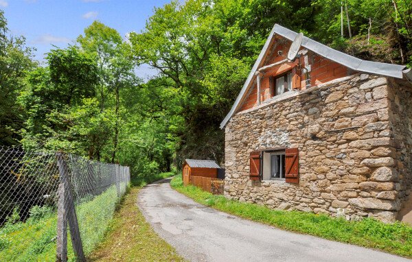 Maison en pierre de charme, 2 chambres, avec cheminée
