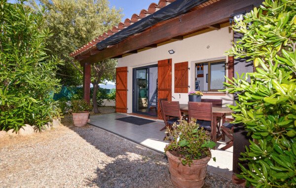 Maison de campagne confortable, 1 chambre, avec vue sur mer