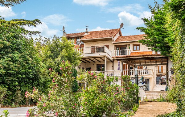 Maison de campagne confortable, 2 chambres, avec jardin