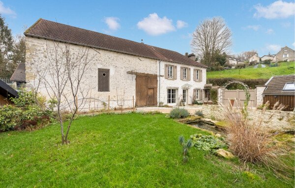 Maison de campagne moderne, 3 chambres, avec jardin