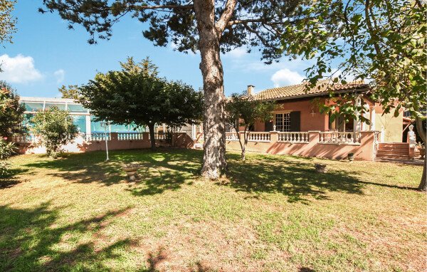 Maison de campagne confortable, 4 chambres, avec piscine