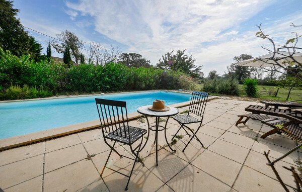 Maison confortable, 5 chambres, avec piscine