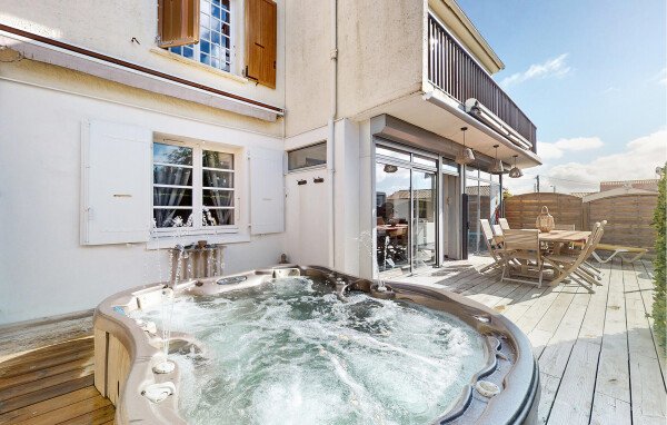 Maison de campagne moderne, 3 chambres, avec jardin