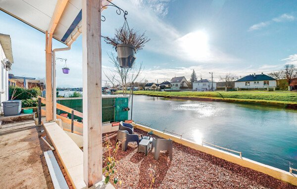 Maison de campagne romantique, 1 chambre, avec jardin