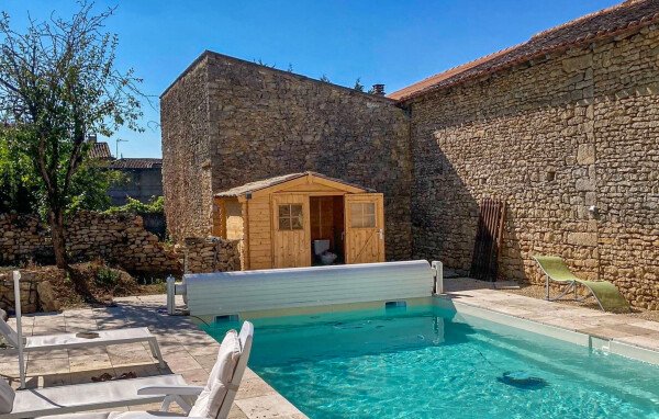 Maison de campagne moderne, 3 chambres, avec piscine