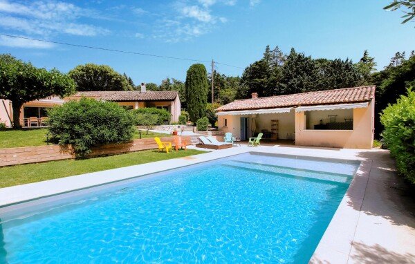 Maison de campagne moderne, 4 chambres, avec piscine