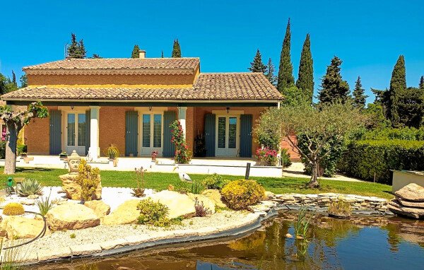 Maison de campagne romantique, 2 chambres, avec piscine