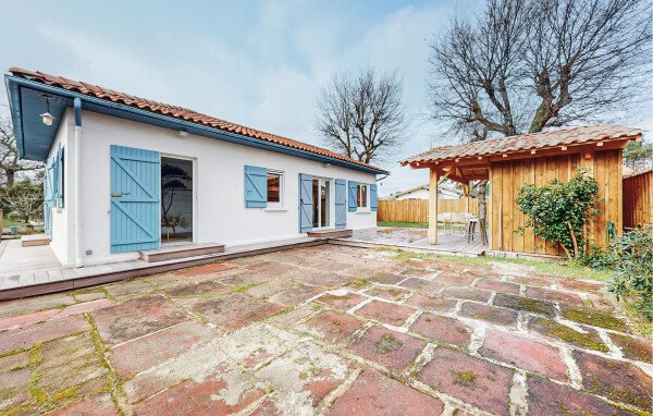 Maison de campagne moderne, 3 chambres, avec jardin