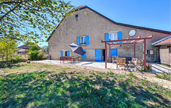 Maison de campagne confortable, 7 chambres, avec jardin