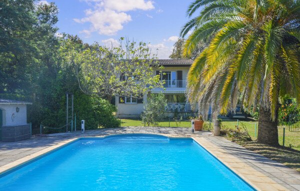 Ferienhaus 5 Schlafzimmer, mit Pool