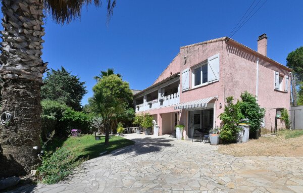 Appartement confortable, 1 chambre, avec climatisation