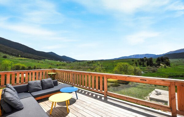 Casa 5 habitaciones, con chimenea