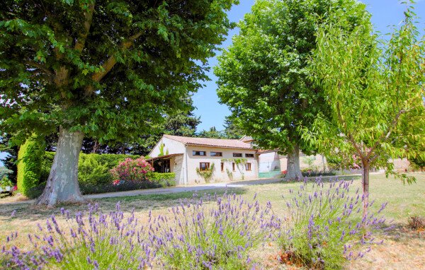 Maison de campagne romantique, 2 chambres, avec piscine