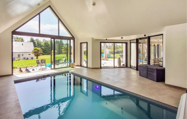 Maison de campagne moderne, 3 chambres, avec piscine