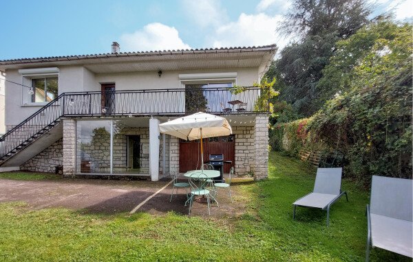 Appartement moderne, 3 chambres, avec jardin