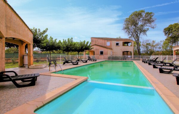 Maison de campagne cozy, 2 chambres, avec piscine