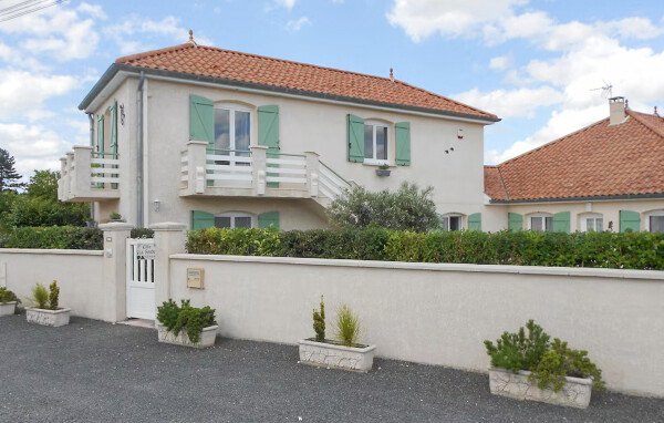 Maison de campagne moderne, 1 chambre, avec jardin