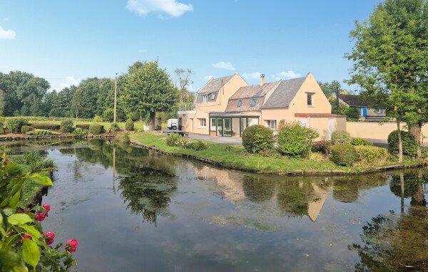Maison de campagne moderne, 3 chambres, avec jardin