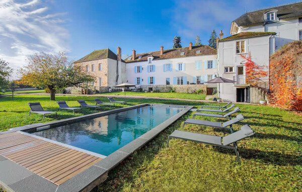 Maison de campagne 12 chambres, avec piscine