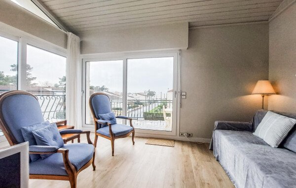 Appartement moderne, 1 chambre, avec vue sur mer