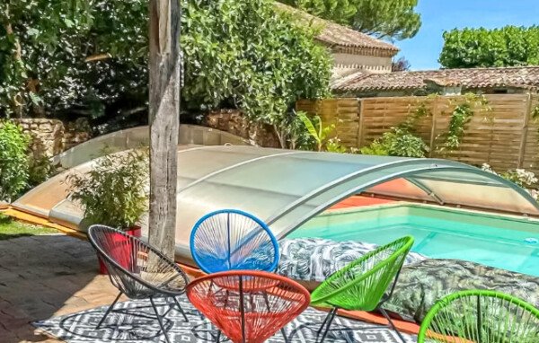 Maison de campagne moderne, 5 chambres, avec piscine