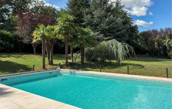 Maison de campagne confortable, 4 chambres, avec piscine