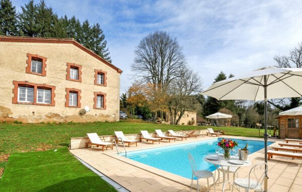 Maison de campagne authentique, 5 chambres, avec piscine
