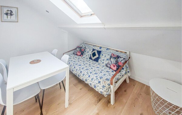 Appartement de charme, 2 chambres, avec parking