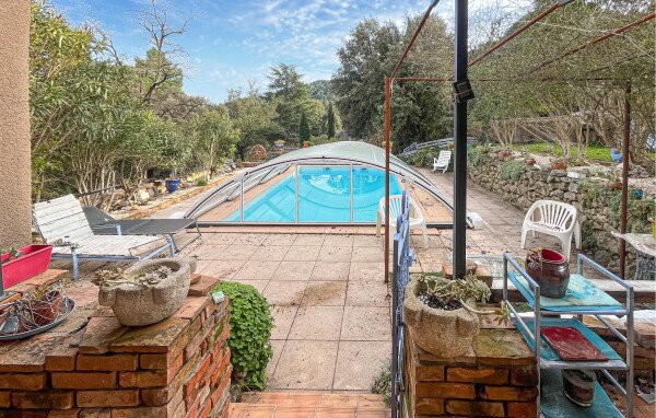 Maison de campagne confortable, 5 chambres, avec piscine