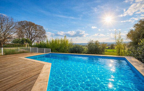 Maison en pierre de charme, 5 chambres, avec piscine
