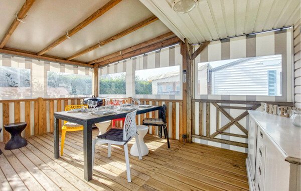 Mobil home confortable, 2 chambres, avec piscine